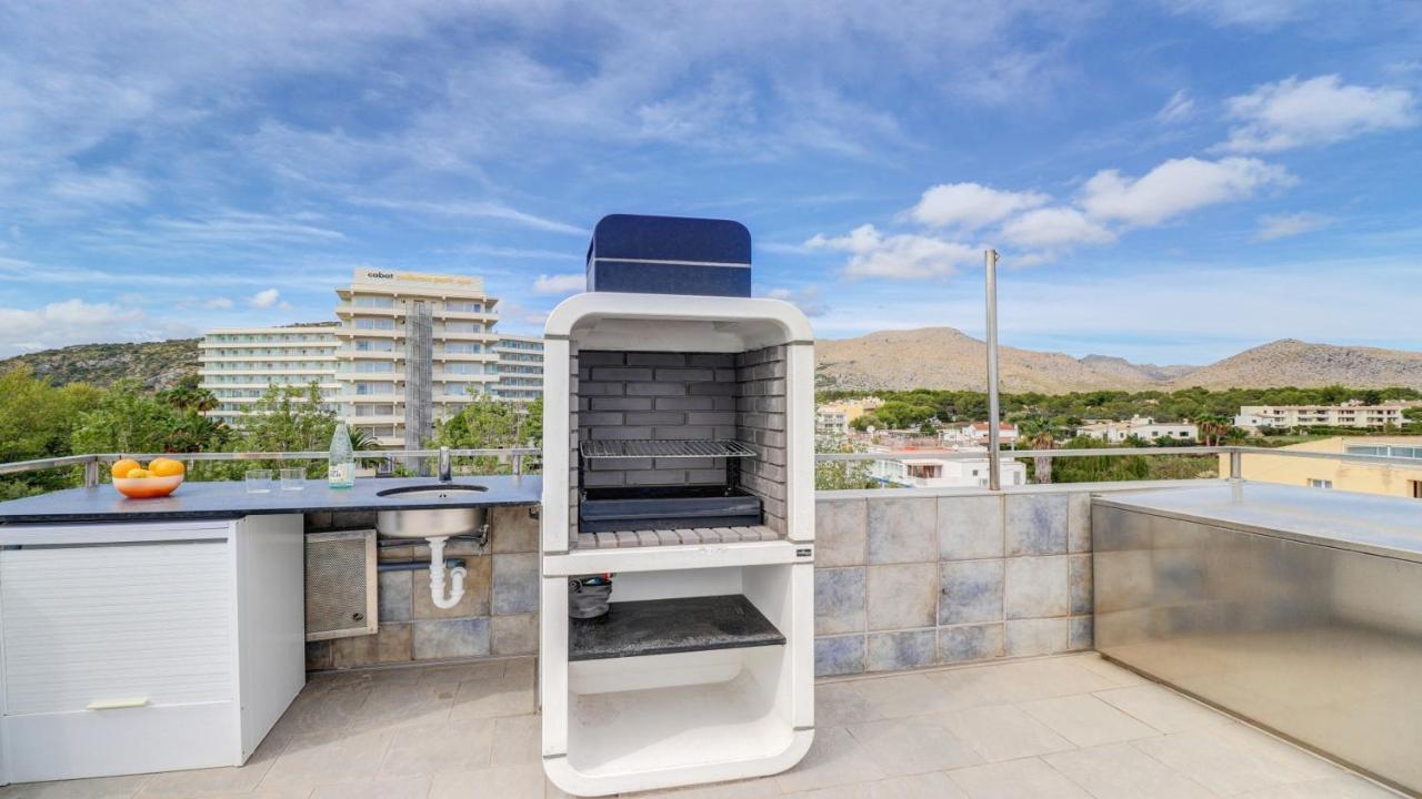 Elegant With Sea View In Puerto De Pollenca 120m² Jacuzzi Apartment Port de Pollença