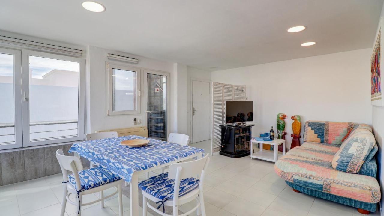 Apartment Elegant With Sea View In Puerto De Pollenca 120m² Jacuzzi Port de Pollença