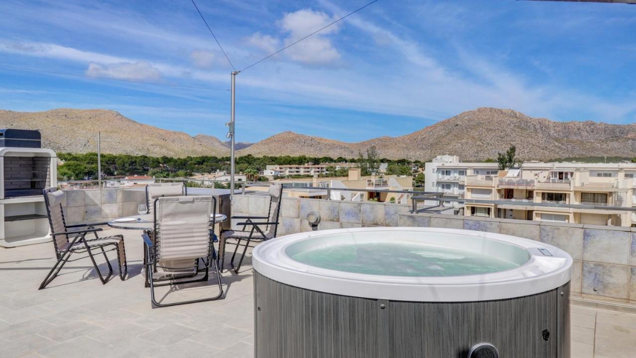 Apartment Elegant With Sea View In Puerto De Pollenca 120m² Jacuzzi Port de Pollença